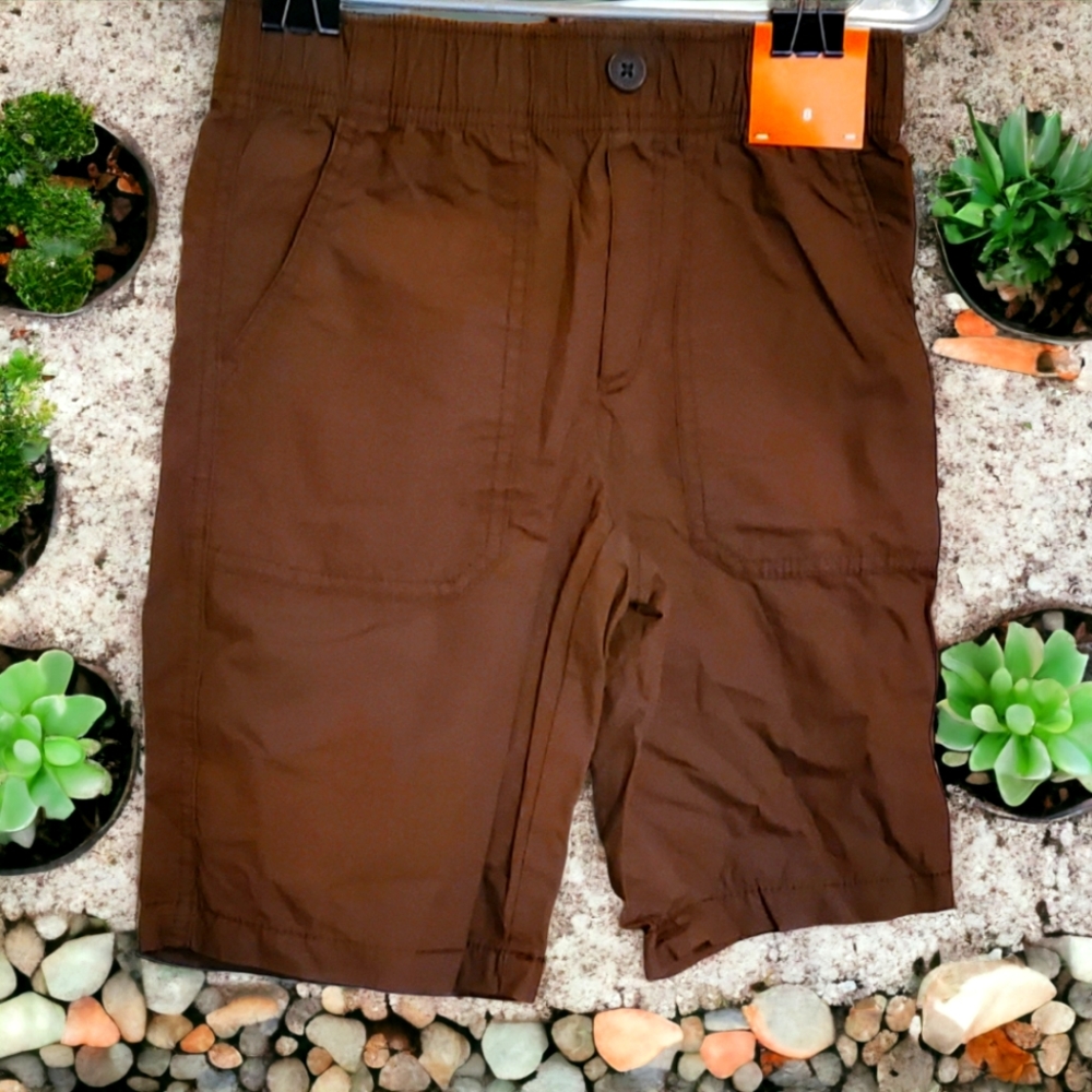 brown shorts